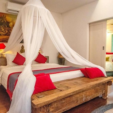 The Secret Jungle Villas Seminyak Esterno foto