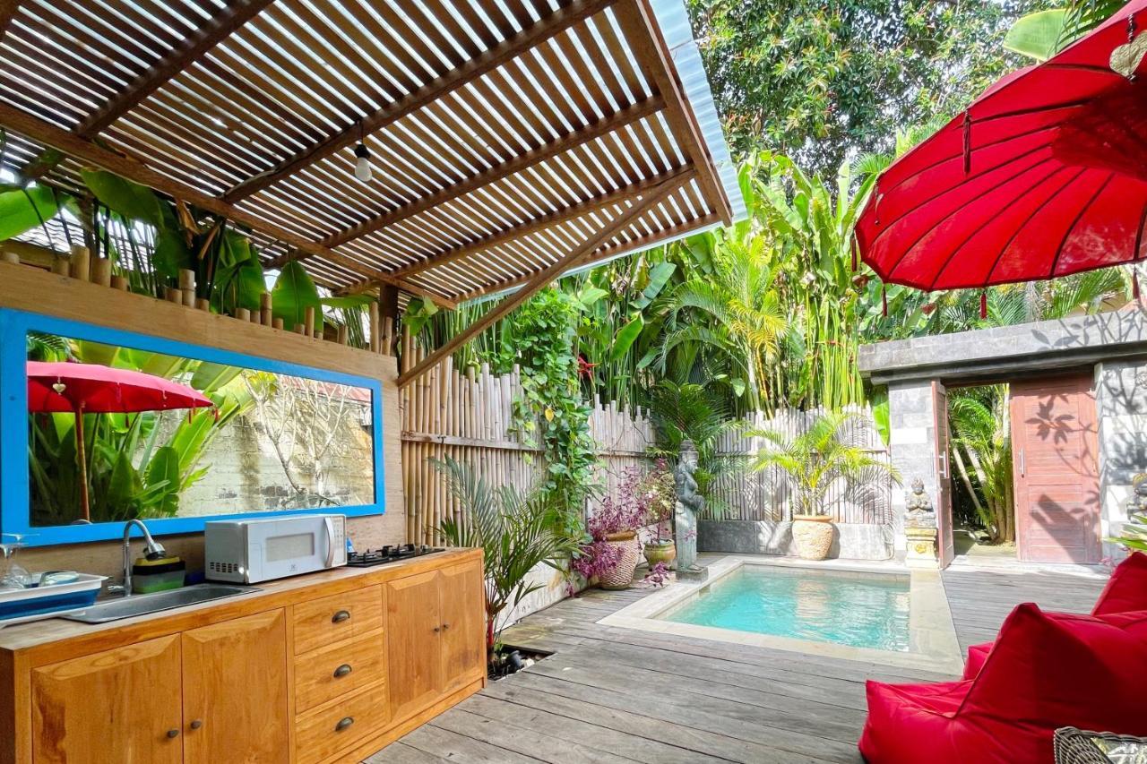 The Secret Jungle Villas Seminyak Esterno foto