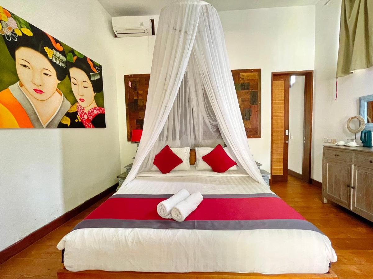 The Secret Jungle Villas Seminyak Esterno foto