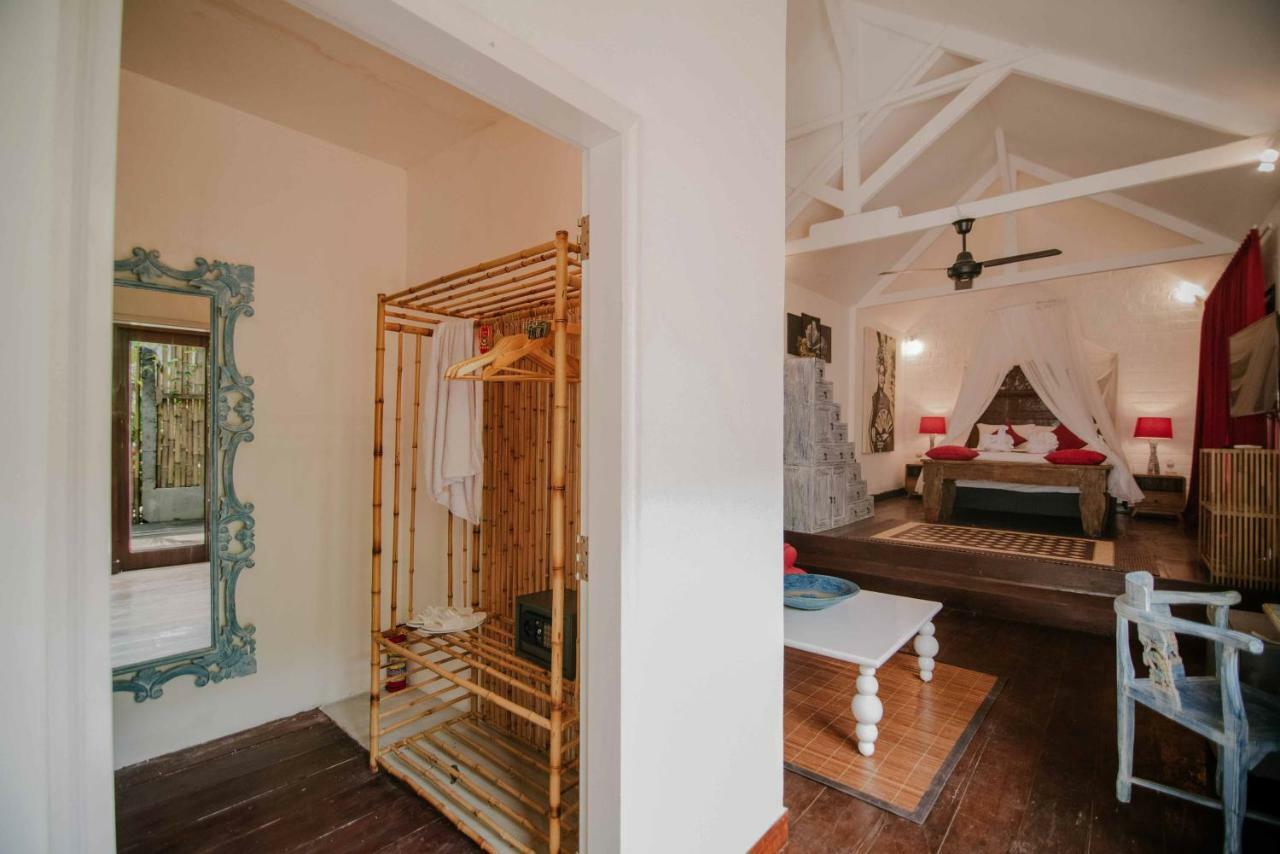 The Secret Jungle Villas Seminyak Esterno foto