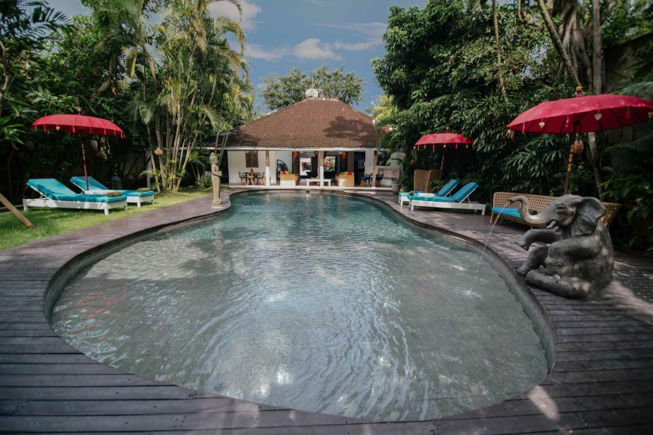 The Secret Jungle Villas Seminyak Esterno foto