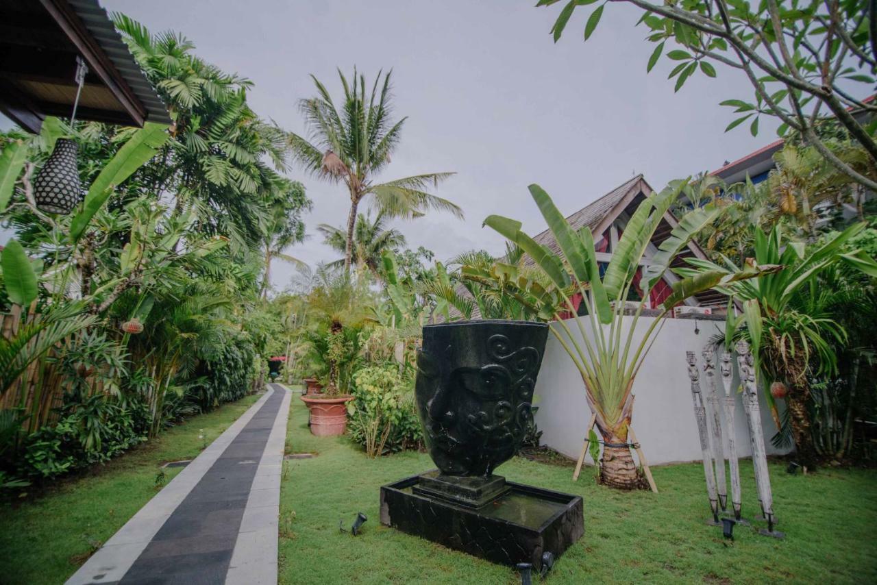 The Secret Jungle Villas Seminyak Esterno foto